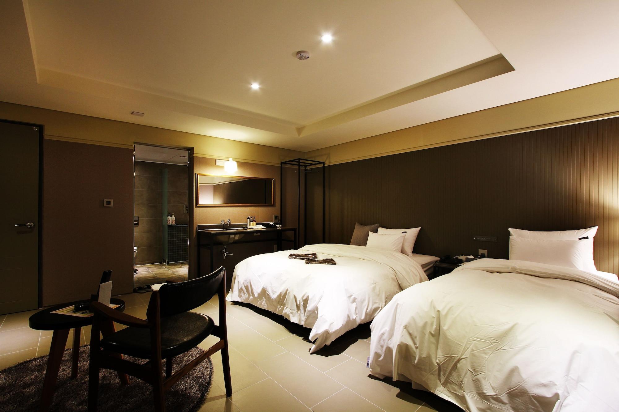 Sr Design Hotel Йонгин Экстерьер фото