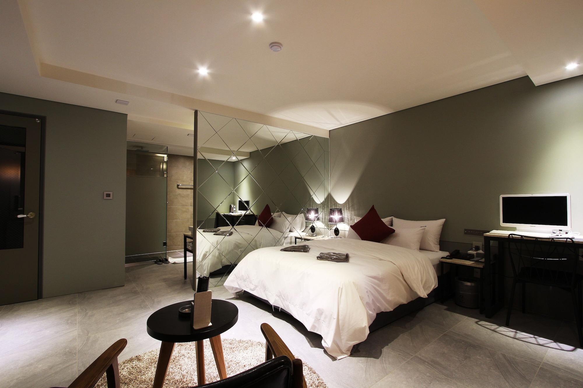 Sr Design Hotel Йонгин Экстерьер фото