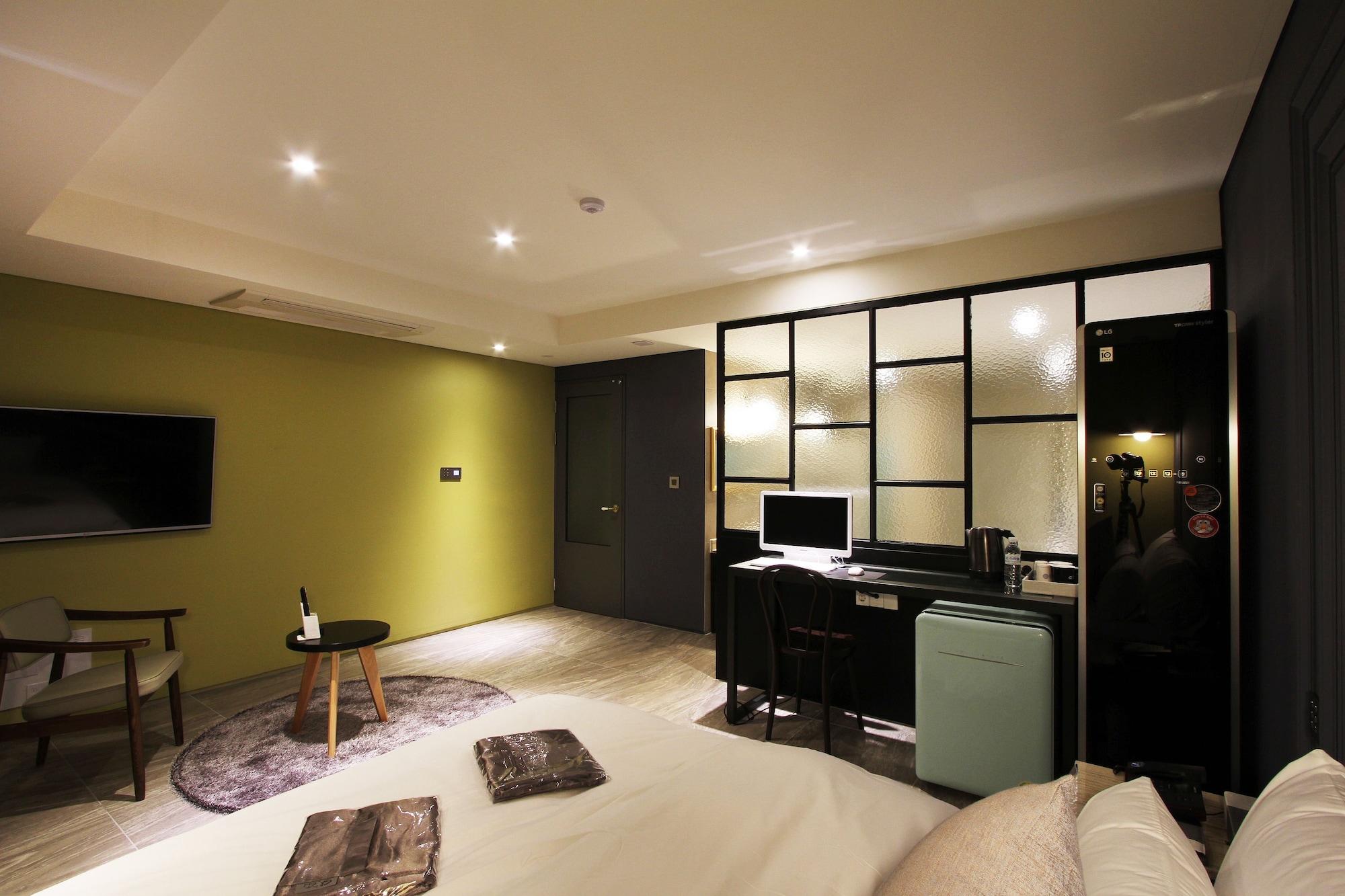 Sr Design Hotel Йонгин Экстерьер фото