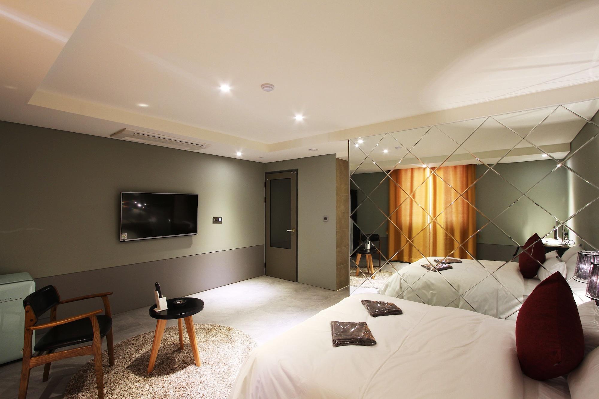 Sr Design Hotel Йонгин Экстерьер фото