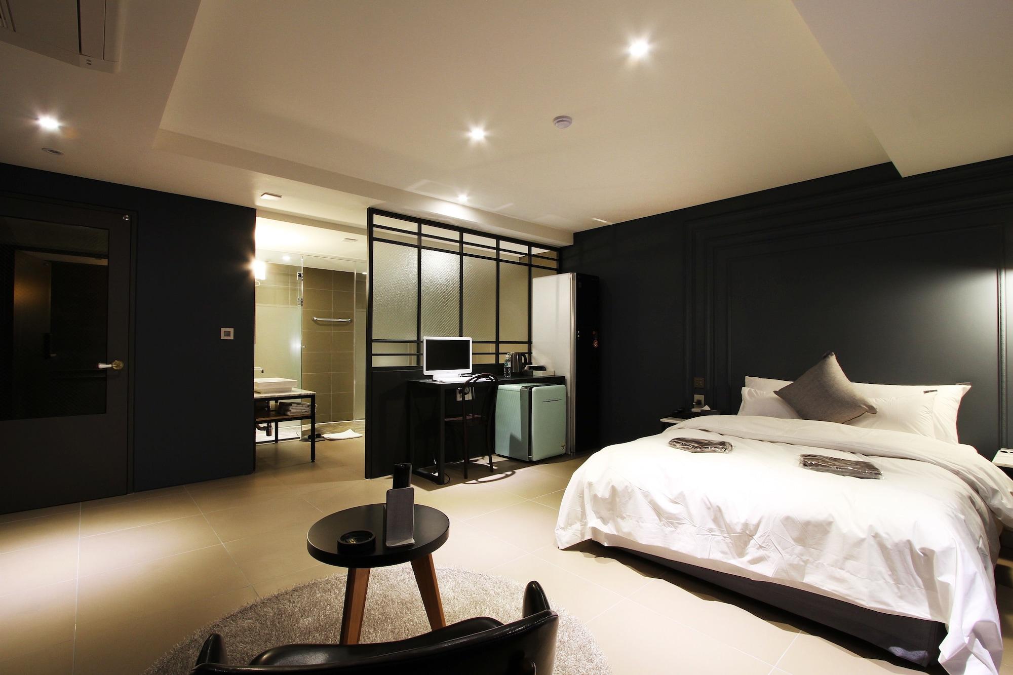 Sr Design Hotel Йонгин Экстерьер фото