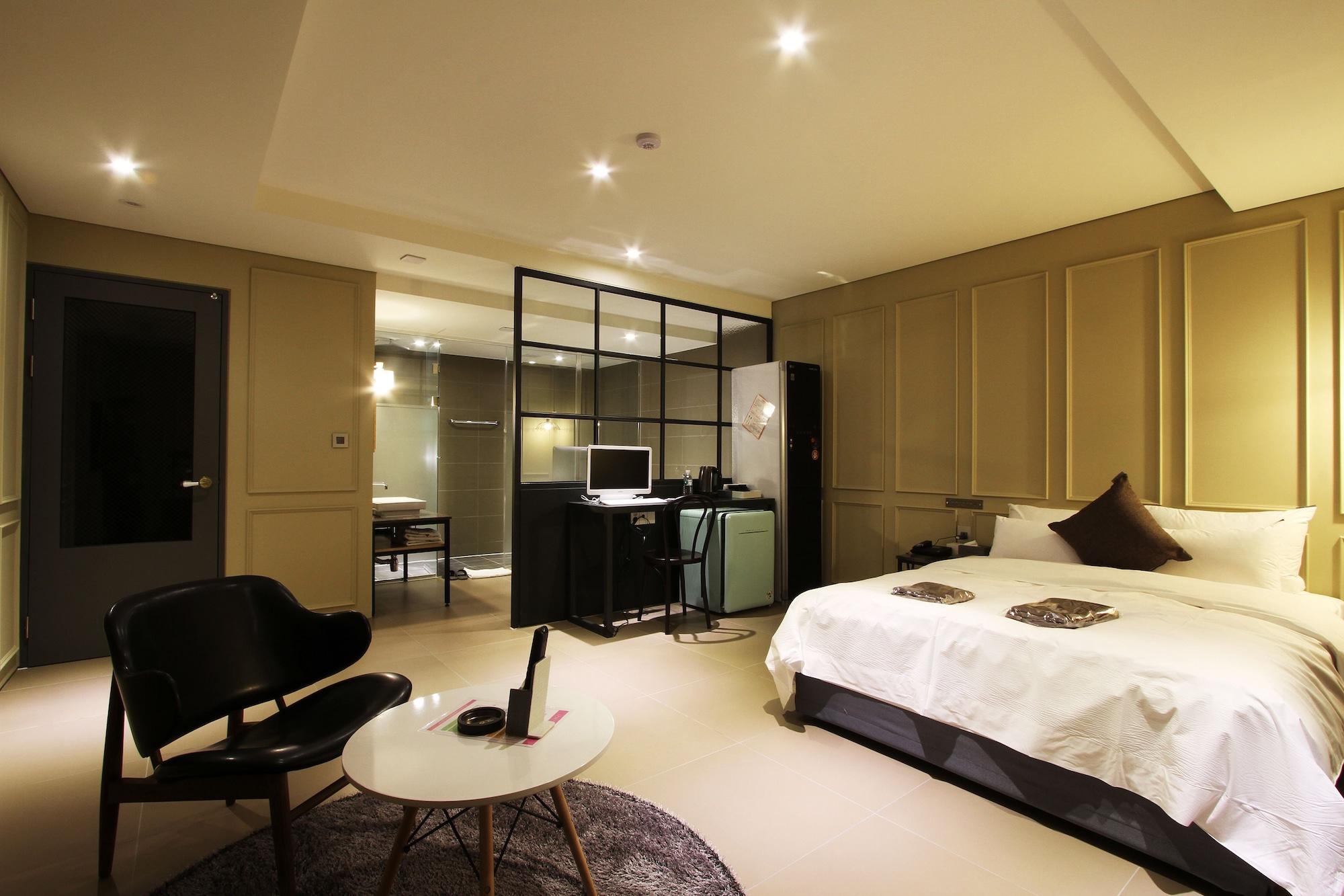 Sr Design Hotel Йонгин Экстерьер фото