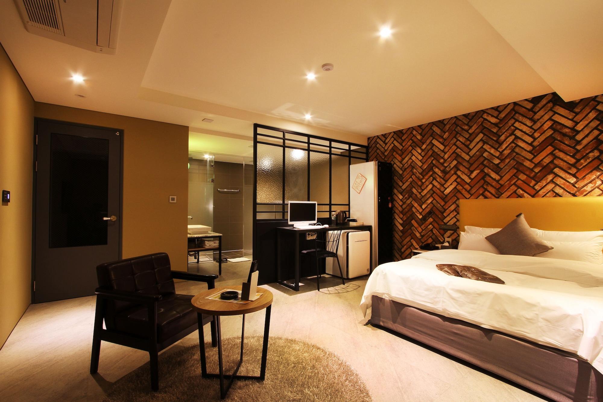 Sr Design Hotel Йонгин Экстерьер фото