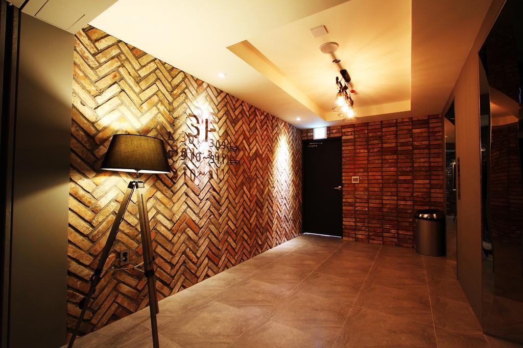 Sr Design Hotel Йонгин Экстерьер фото